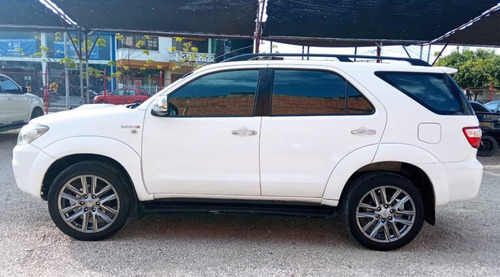 Toyota Fortuner Srv Diesel Aut 4x4 2009