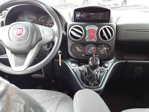 Imagem 6 de 11 de Fiat Doblò 1.8 Mpi Essence 7l 16v Flex 4p Manual