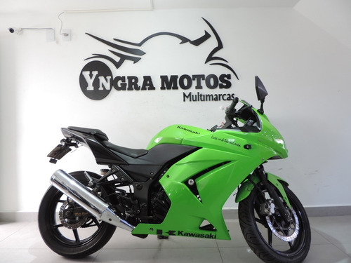 Kawasaki Ninja 250r 2009 - Linda