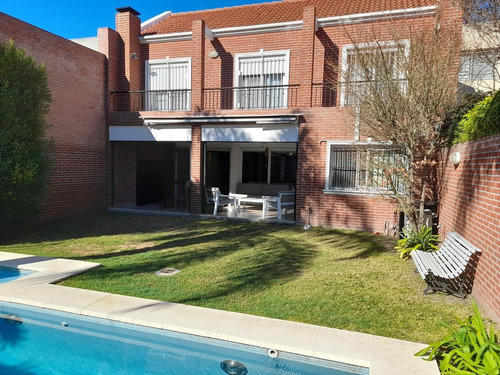 Imagen 2 de 30 de Casa - Olivos-vias/maipu