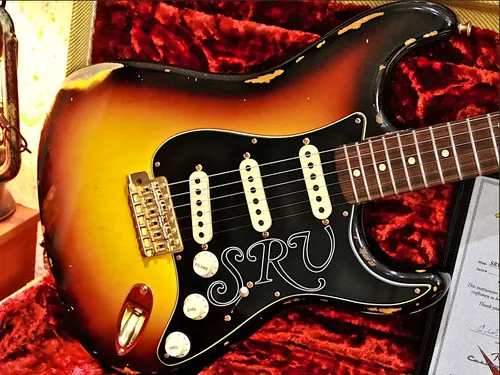 Fender Custom Shop Relic Stevie Ray Vaughan - Srv | MercadoLivre