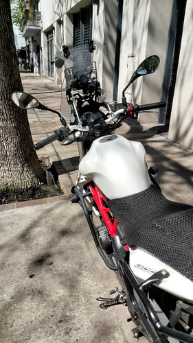 Oportunidad Benelli Tnt 300 Permuta Financia