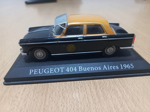 Colección De Autos Inolvidables Peugeot 404