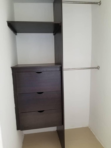 Imagen 10 de 14 de Casa Tipo Posada En Venta El Toro 0412-8887550