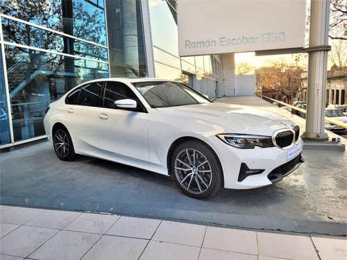 BMW Serie 3 3.0 330i Sedan Sport Line 252cv