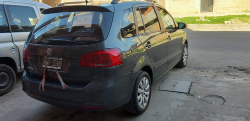 Volkswagen Suran 1.6 Comfortline 101cv 2014