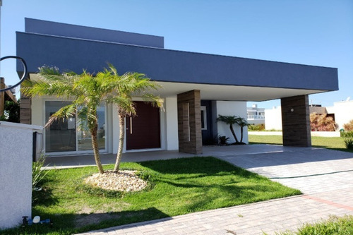 Imagem 3 de 16 de Casa À Venda Em Xangri-lá - Ca00989 - 34960856