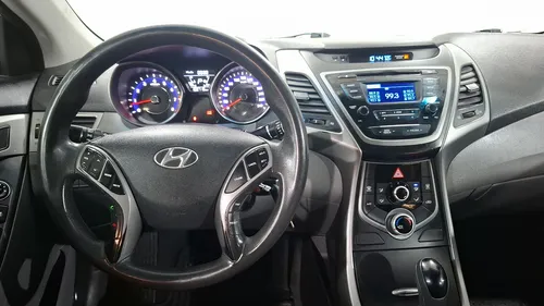 Hyundai Elantra 1.8 Gls Premium At