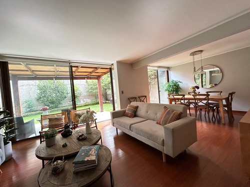 Excelente Casa Interior Condominio- Santiago College