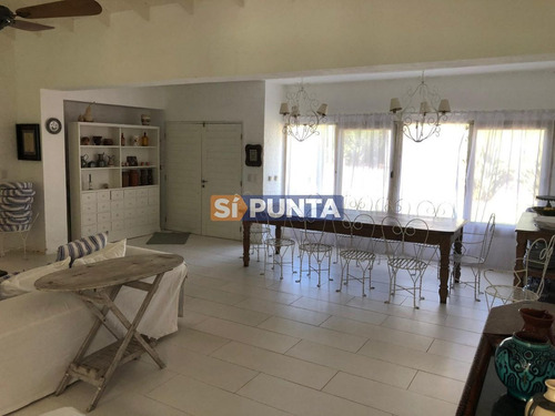 Imagen 7 de 30 de Casa En Alquiler -laguna Blanca