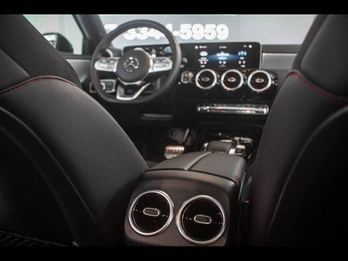 Mercedes-benz A-35 Amg 4matic 2.0