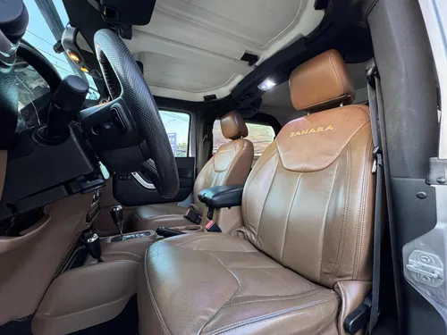 Jeep Wrangler 3.6 3p Unlimited Sahara 4x4 At