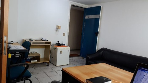 Sala Comercial À Venda Na Rua Jardim Botânico, Jardim Botânico, Rio De Janeiro - Rj - Liv-5696
