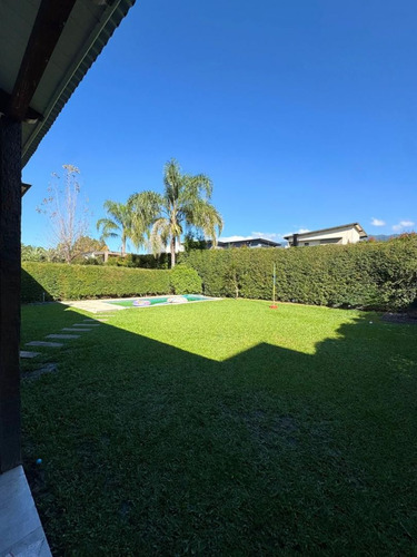 Casa En Venta En Country Veraterra