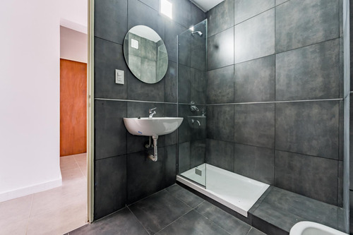 Venta/permuta - Departamento Exclusivo - 2 Habitaciones Con Cochera - Puerto Norte, Rosario.