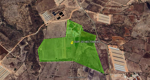 Magnífico Rancho Ganadero Con Excelentes Instalaciones Sup. 25 Hectáreas.