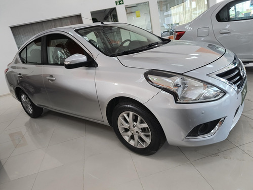 Nissan Versa 1.6 16V SV FLEXSTART 4P AUT.