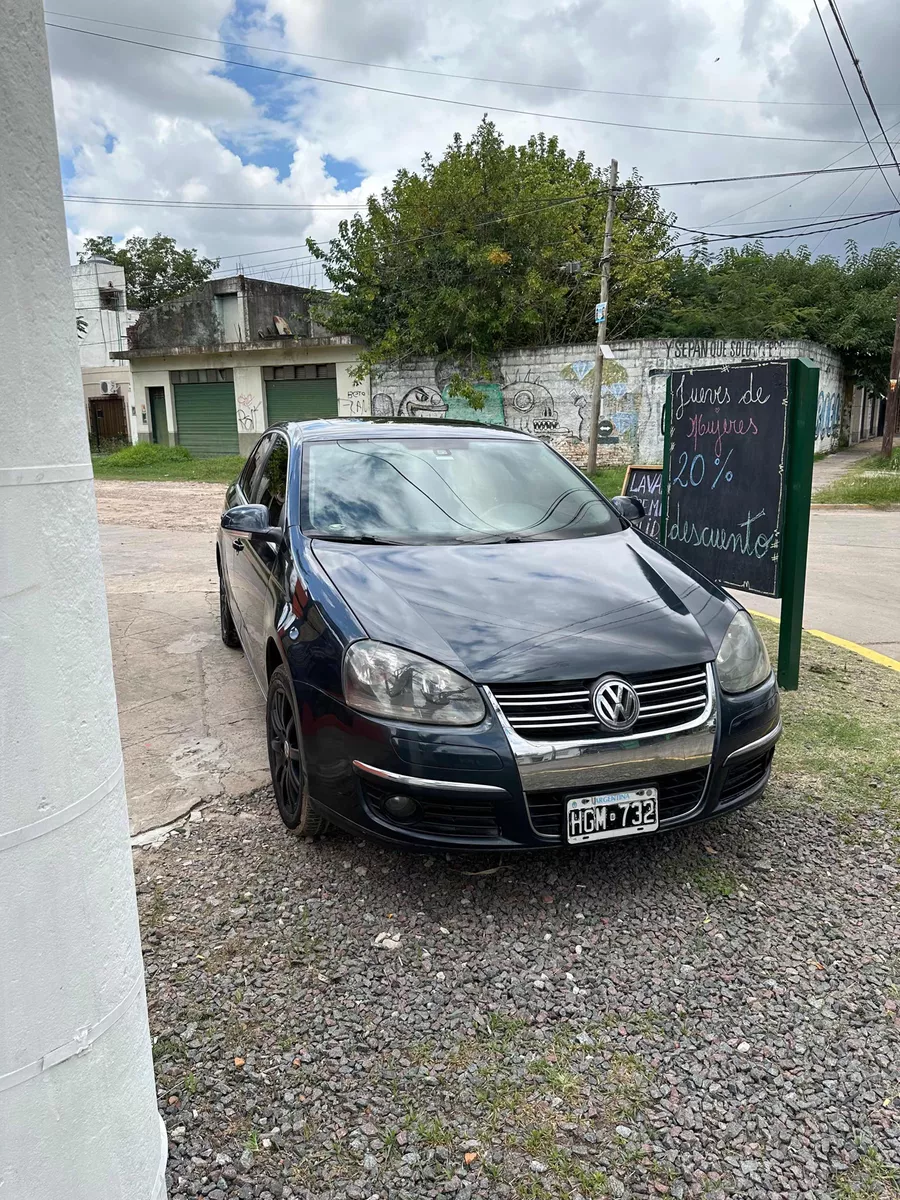 Volkswagen Vento 2.0 I Elegance Dsg