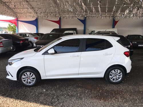 Imagem 2 de 8 de Fiat Argo