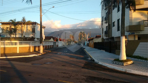 Imagem 19 de 29 de Casa A Venda Na Praia Grande Frente Praia - Reo553663