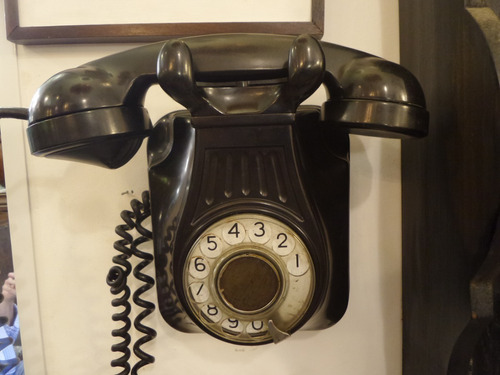 Telefone Preto Anos 50 Em Baquelite