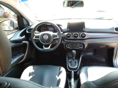 Fiat Cronos 1.8 16v Precision At6 Pack Premium