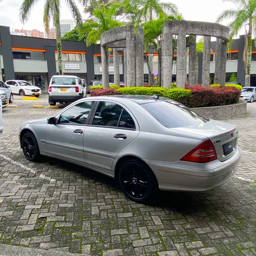 Mercedes-Benz Clase C 1.8