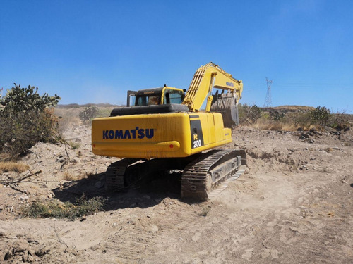 Imagen 4 de 15 de 17) Excavadora Komatsu Pc200 2006