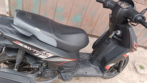 Daytona Scooter Agility 180