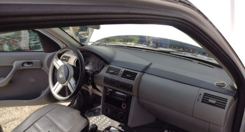 Volkswagen Gol 1.0 2p 2001