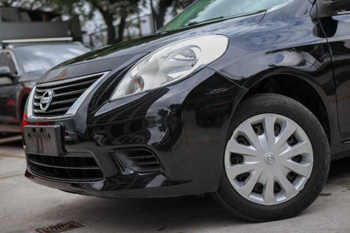 Imagem 6 de 15 de Nissan Versa 1.6 Sv Flex Mec 2013