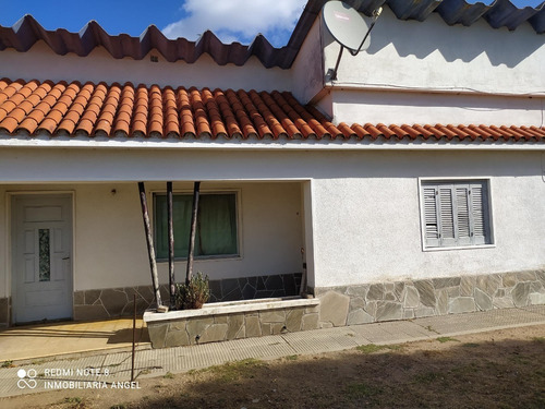 Vendo 14 Has Con Costa Al Arroyo Canelón Grande, Casa Amplia, 2 Galpones, Buen Pozo, Consulte