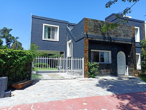 Imagen 2 de 30 de Casa - Maschwitz Club