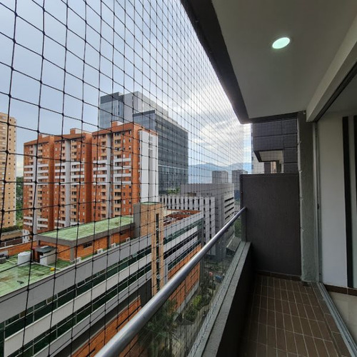 Apartamento En Venta En Medellín - El Poblado Cod 67207