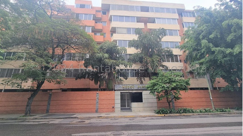 Apartamento En Alquiler Campo Alegre 24-19596