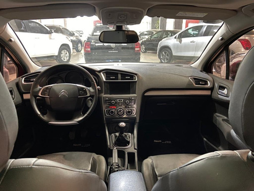 Imagen 10 de 15 de Citroën C4 Lounge 2.0 Tendance Pack