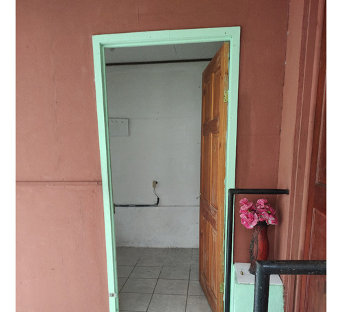 Casa Guapiles Con Oficina Y Baño Para Discapacitados