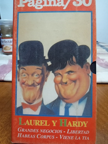 Colección Página 30 En Vhs Laurel Y Hardy, 4 Cortos,70 Minut