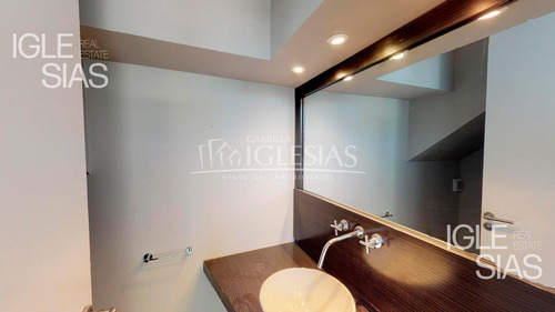 Casa En Venta Al Lago Con 4 Dormitorios En Los Castores Nordelta