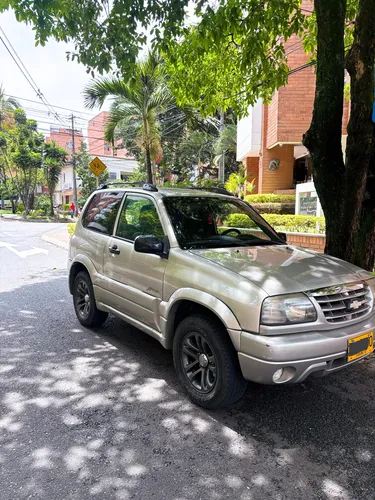 Chevrolet Grand Vitara 1.6 L