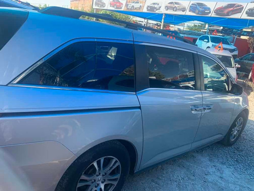 Honda Odyssey 2011 3.5 Touring Minivan Cd Qc Dvd At