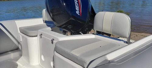 Imagen 7 de 15 de Bote Para Navegar Equipado Mas Mercury 75 Hp Elpt 4t