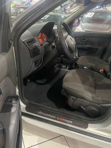 Fiat Palio 1.8 MPI ADVENTURE LOCKER WEEKEND 16V FLEX 4P MANUAL