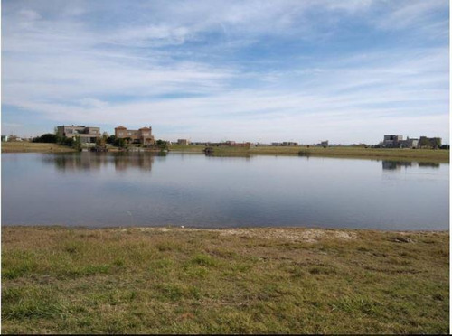 Imagen 1 de 15 de Lote De 800 M2 A La Laguna En Venta En San Sebastián Area 1