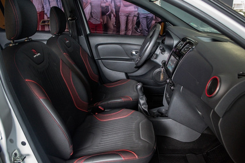 Imagen 14 de 15 de Renault Sandero Stepway 2016 1.6 Rip Curl 105cv Ppp