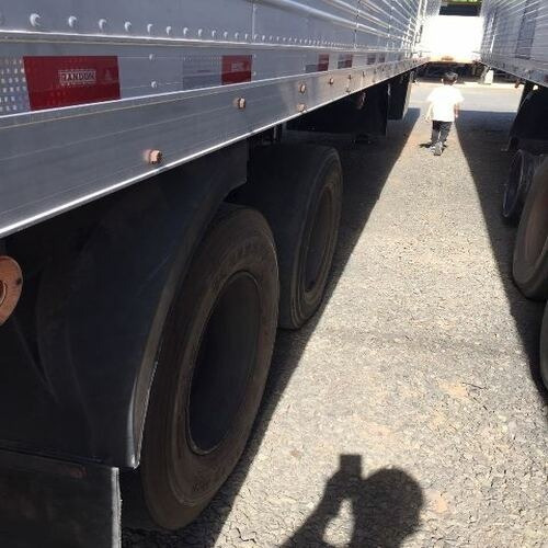 Carreta Bau 28 E 30 Palets Randon/rodofort