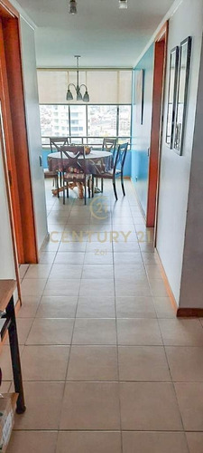 Departamento En Venta - Jardines De Huayquique