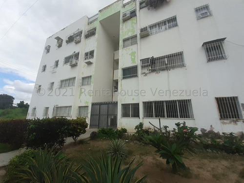 Apartamento En Venta, Urb. La Morita Ii, Municipio Linares Alcantara  24-15280 Yr