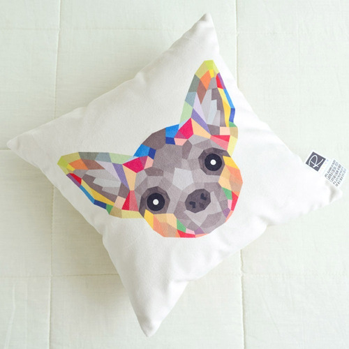 Imagen 2 de 3 de Cojín Decorativo Estampado Perro Chiguagua