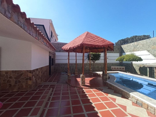 Imagen 22 de 23 de Casa En Venta La Trigaleña Valencia Calle Cerrada Doble Porton Electrico G12m1117